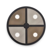 Runde Design-Deckenleuchte mit schwarzem Rahmen, vier kontrastierenden Segmenten in Grau und Taupe sowie vier Lichtpunkten, frontal von unten dargestellt