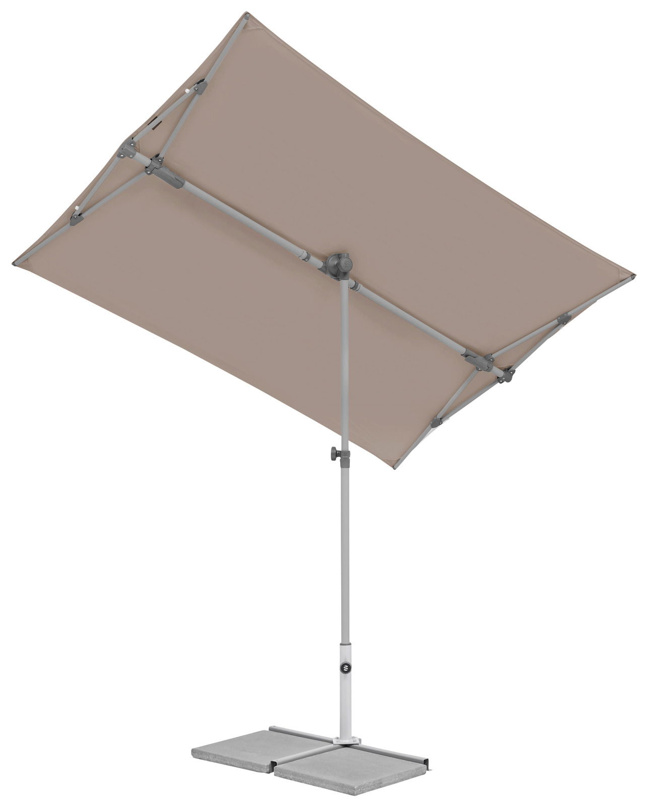 Moderner rechteckiger Sonnenschirm in seitlicher Perspektive mit stabilem Standfuß und verstellbarem Gestell.