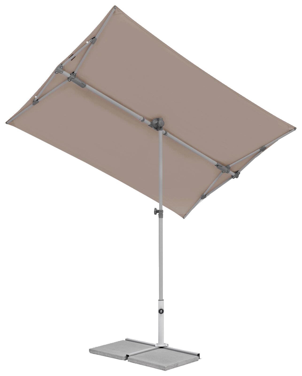 Moderner rechteckiger Sonnenschirm in seitlicher Perspektive mit stabilem Standfuß und verstellbarem Gestell.