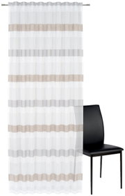 Fertigvorhang mit horizontalen Streifen in Beige und Grau, aufgehängt an einer Stange, mit einem schwarzen Stuhl im Hintergrund, Frontalansicht.
