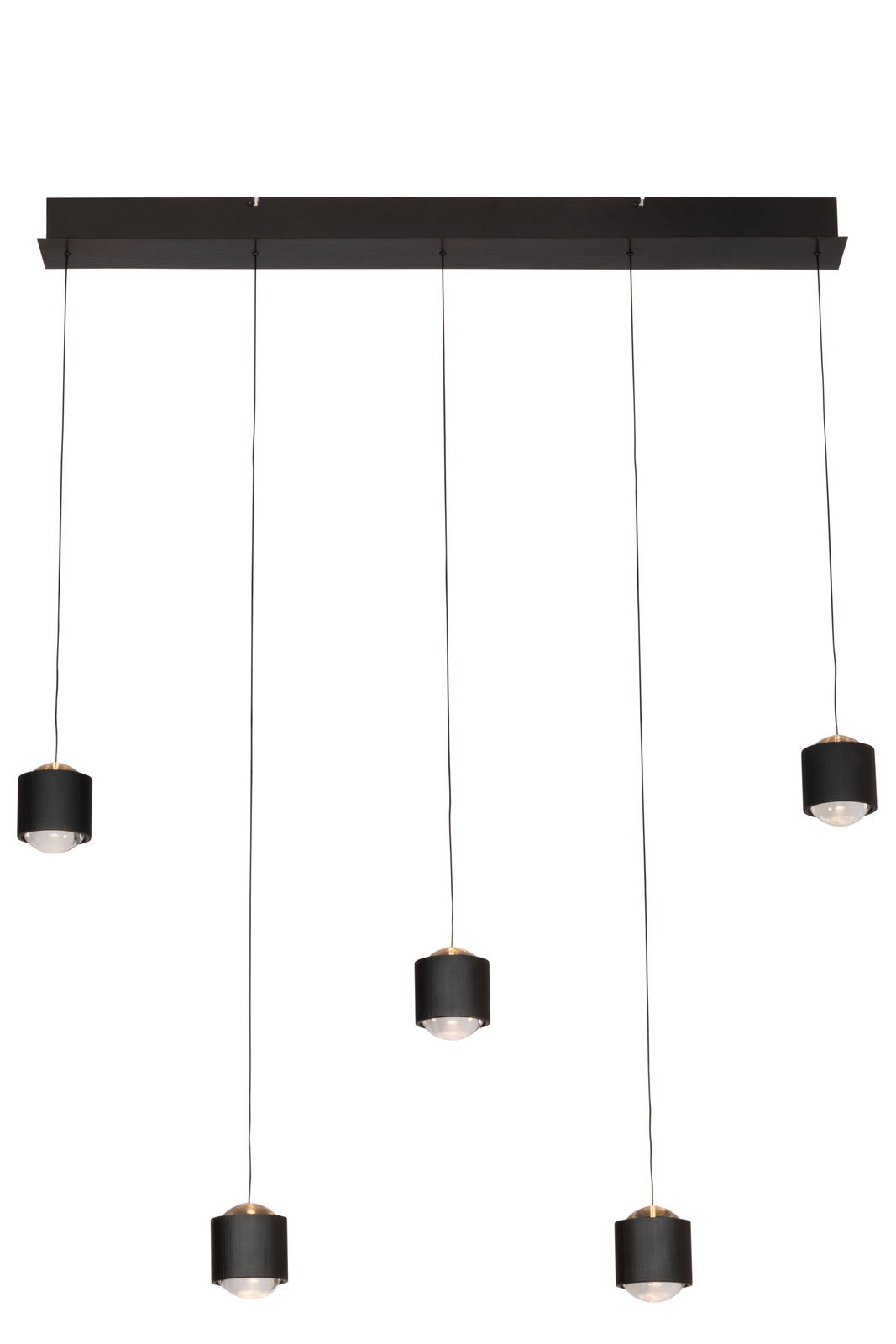 Novel LED-Hängeleuchte COLUMBIA Moderne LED-Hängeleuchte mit fünf schwarzen zylindrischen Lampenschirmen, von unten betrachtet.