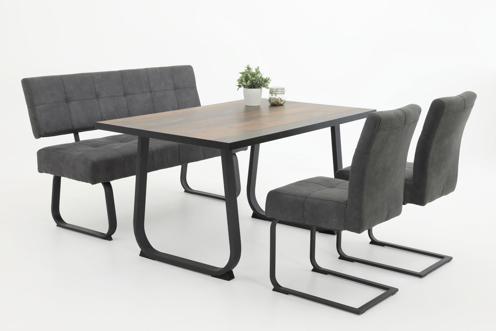 Z2 Bank LUISE Essgruppe mit modernem Schwingstuhl, Bank und Esstisch aus Holz und Metall, seitliche Perspektive