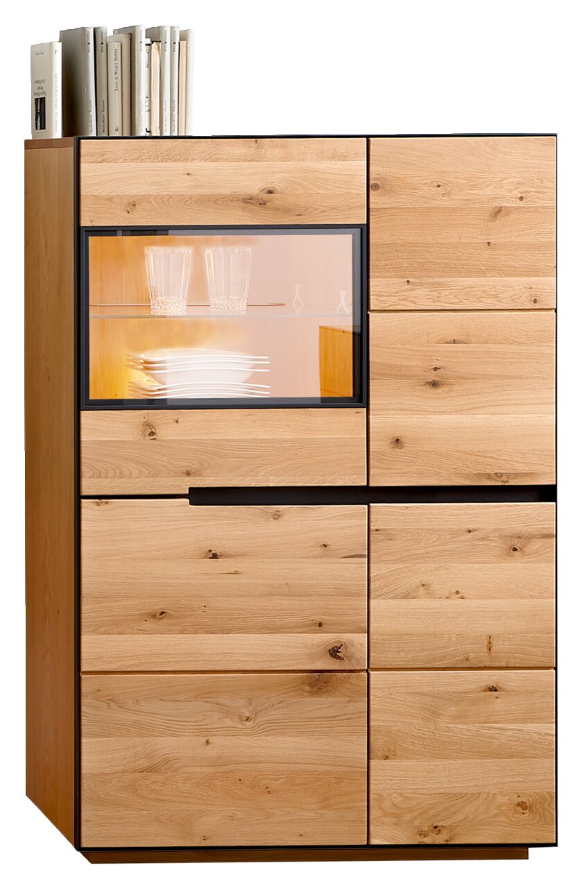 Hochwertiges Highboard aus Holz mit Beleuchtung, Bücher und Geschirr, frontale Ansicht