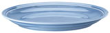 Blauer Speiseteller mit gerilltem Design, seitliche Perspektive