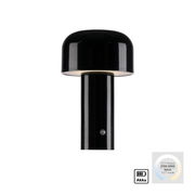Schwarze Akku-Tischleuchte AGNES mit rundem Schirm, seitliche Perspektive, CCT-Modus 2700-5000 Kelvin.