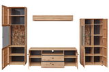 Frontale Ansicht einer modernen Wandkombination aus Holz mit offenen und geschlossenen Fächern, Glasregalen und natürlicher Holzmaserung.