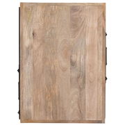 Vogelperspektive auf eine rechteckige Couchtischplatte aus hellem Holz mit natürlicher Maserung.