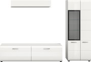 Modernes weißes Wohnmöbel-Set mit Lowboard, Wandboard und hohem Vitrinenschrank mit Glastür und silbernen Griffen, frontale Ansicht