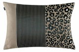 Zierkissenhülle 40x60 cm mit einem Design aus Streifen und Leopardenmuster, Vorderansicht