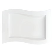 Rechteckiger weißer Gourmetteller mit wellenförmigem Rand, Draufsicht