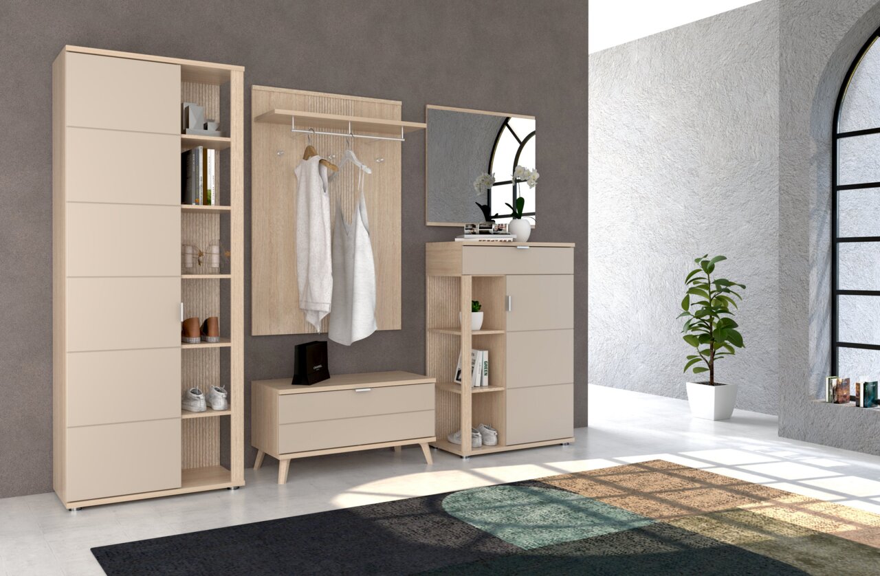 Moderne Garderobeneinrichtung in heller Holzoptik mit Garderobenschrank, Schuhschrank, Garderobenpaneel, Spiegel und Garderobenbank, seitliche Perspektive.