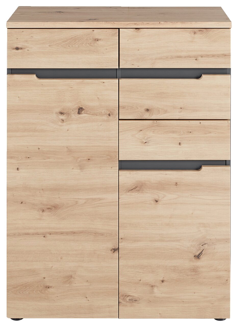 Frontansicht einer modernen Kommode aus hellem Holz mit mehreren Schubladen und Türen.