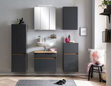 Moderne Badezimmermöbel in dunklem Grau mit Holzdetails, inklusive Midischrank, aus frontaler Perspektive.