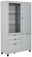 Hom´in Vitrine POOLE Moderne Vitrine mit Glasfront und Schubladen, seitliche Perspektive