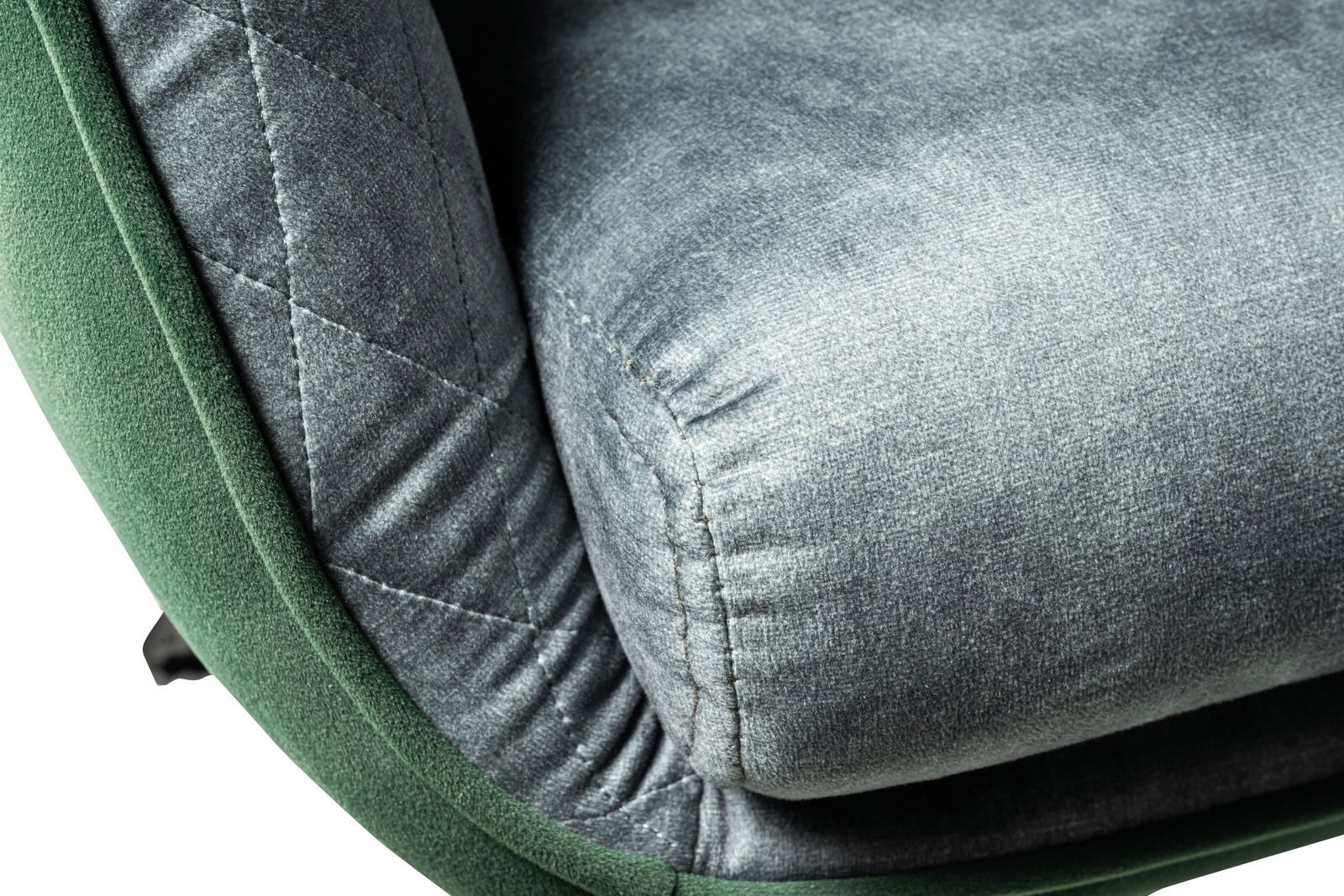 Nahaufnahme eines Drehstuhls mit grauem Stoffbezug und grünen Akzenten, seitliche Perspektive.