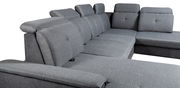 Graues Ecksofa mit verstellbaren Kopfstützen, Perspektive von der linken Seite