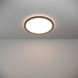 Runde LED-Deckenleuchte ROVITO von unten betrachtet, leuchtend an der Decke montiert.