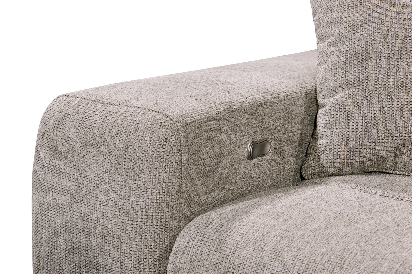 Close-up van een grijze hoekbank met een gestructureerde stoffen bekleding en een ingebouwde knoop op de armleuning, gezien vanaf de zijkant.