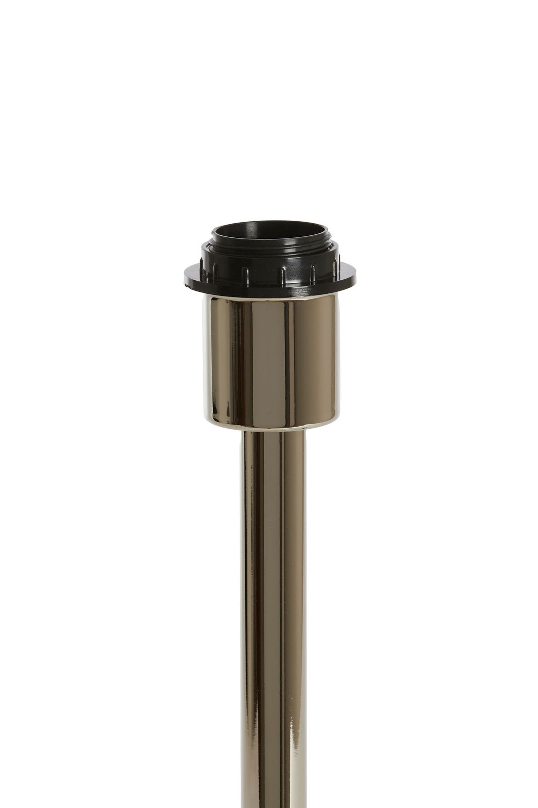 Nahaufnahme eines glänzenden Lampenfußes aus Metall mit schwarzem Sockel, frontal betrachtet.