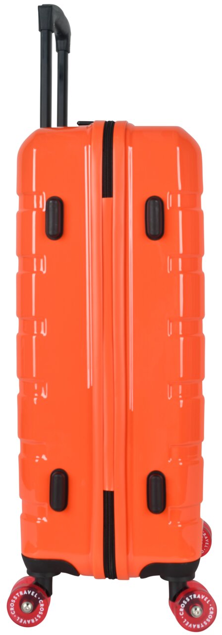 Oranger Hartschalenkoffer mit ausziehbarem Teleskopgriff und vier Rollen, Seitenansicht von links auf weißem Hintergrund