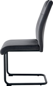 Gepolsterter Esszimmerstuhl in Dunkelgrau mit hoher Rückenlehne und schwarzem Freischwinger-Metallgestell, Seitenansicht