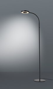 Schwarze LED-Steh- und Leseleuchte mit rundem Sockel und flexiblem Arm, seitliche Perspektive