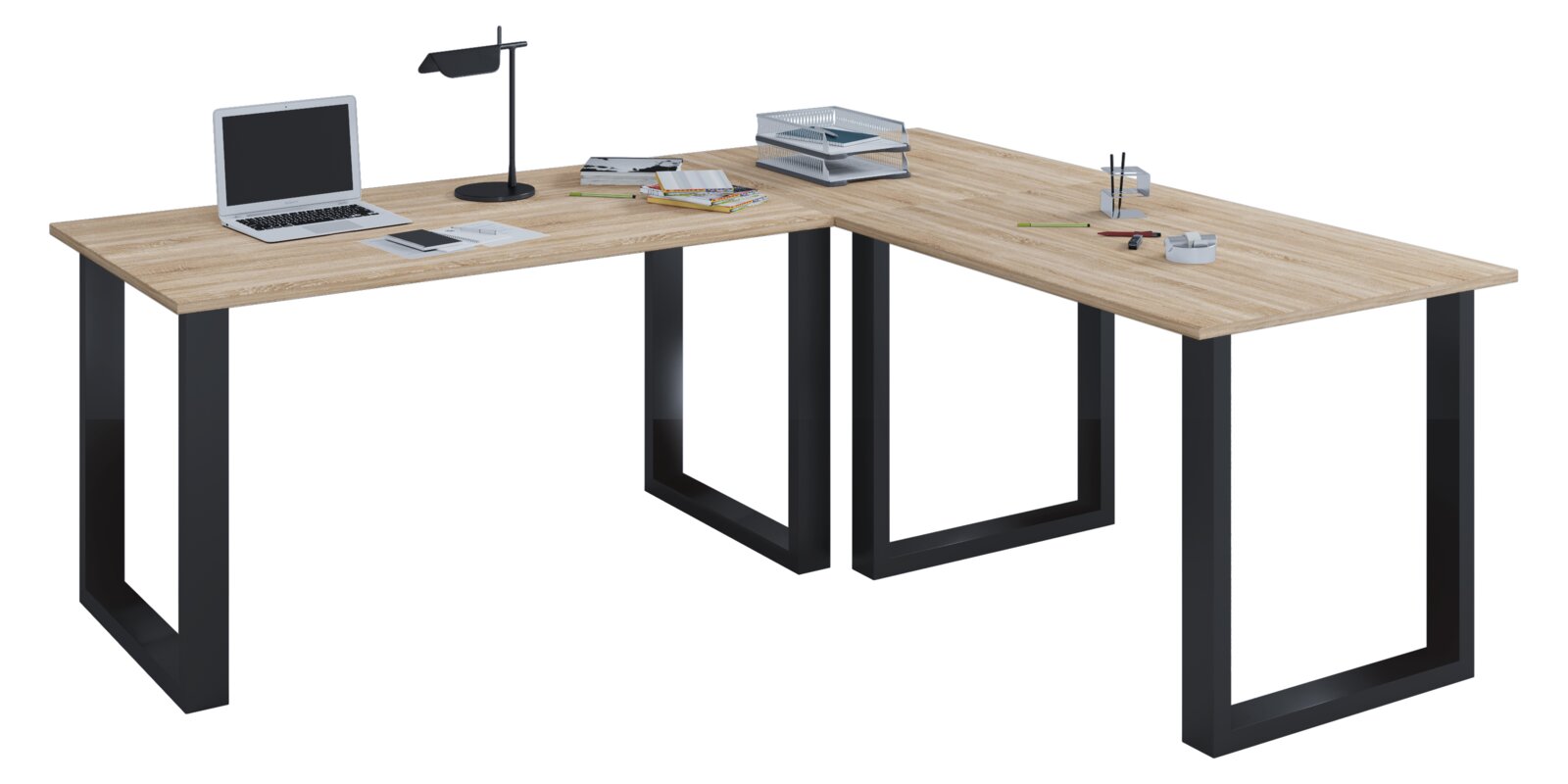 Großer L-förmiger Eckschreibtisch mit heller Holzoptik und schwarzem Metallgestell, dekoriert als moderner Arbeitsplatz, aus schräger Vorderansicht von oben