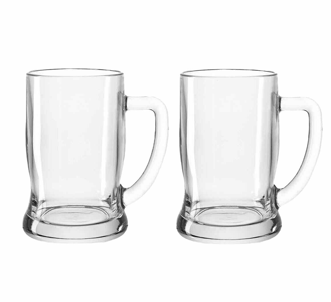 Zwei transparente Bierseidel aus Glas, 500ml, mit Henkel, frontal abgebildet.