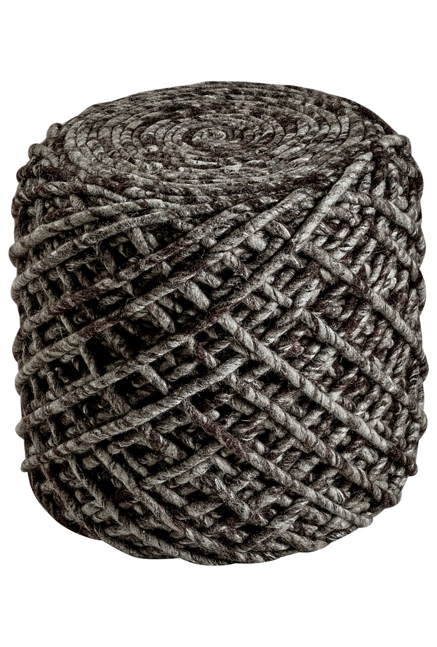 Ronde poef met een diameter van ca. 40 cm, gemaakt van grof gevlochten materiaal in donkere en lichte grijstinten, zijaanzicht.