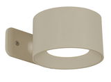 Beige Akku-Wandleuchte in seitlicher Perspektive mit rundem, modernem Design.