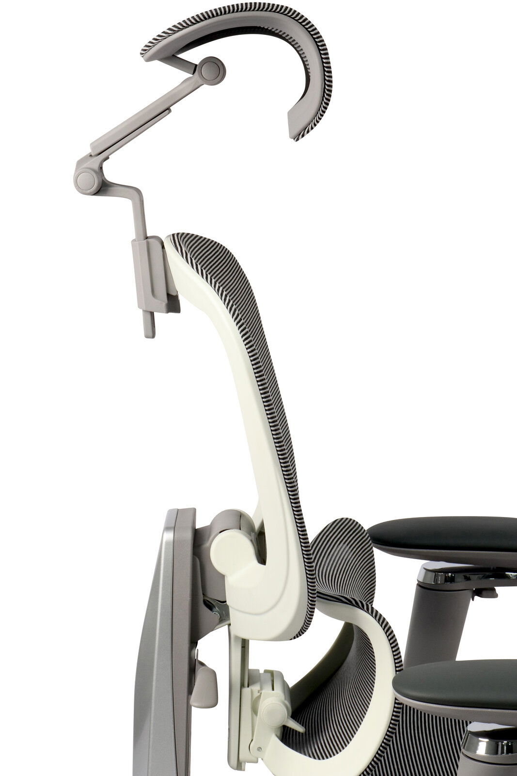 Seitenansicht eines modernen Drehstuhls mit ergonomischer Rückenlehne und Kopfstütze.