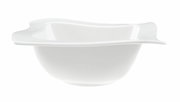 Weiße Schale 0,60l NewWave mit geschwungenem Rand, seitliche Perspektive