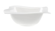 Weiße Schale 0,60l NewWave mit geschwungenem Rand, seitliche Perspektive