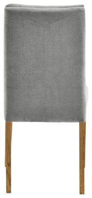 Rückansicht eines grauen Stuhls mit Holzbeinen