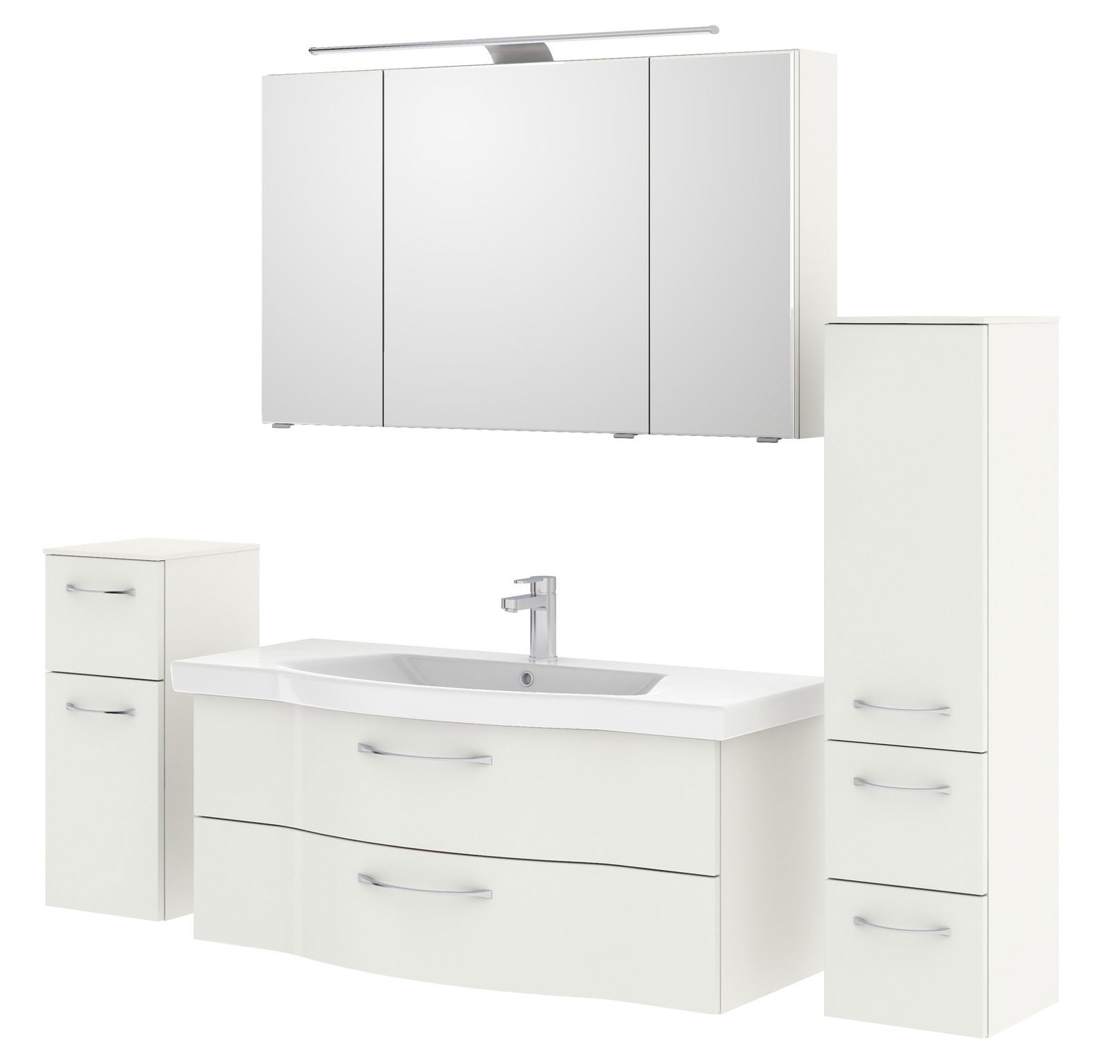 Moderner Badblock in Weiß mit Spiegelschrank, Waschbecken und Stauraum, Frontalansicht