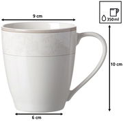 Weißer Kaffeebecher Isabella 350ml mit elegantem Muster, seitliche Ansicht