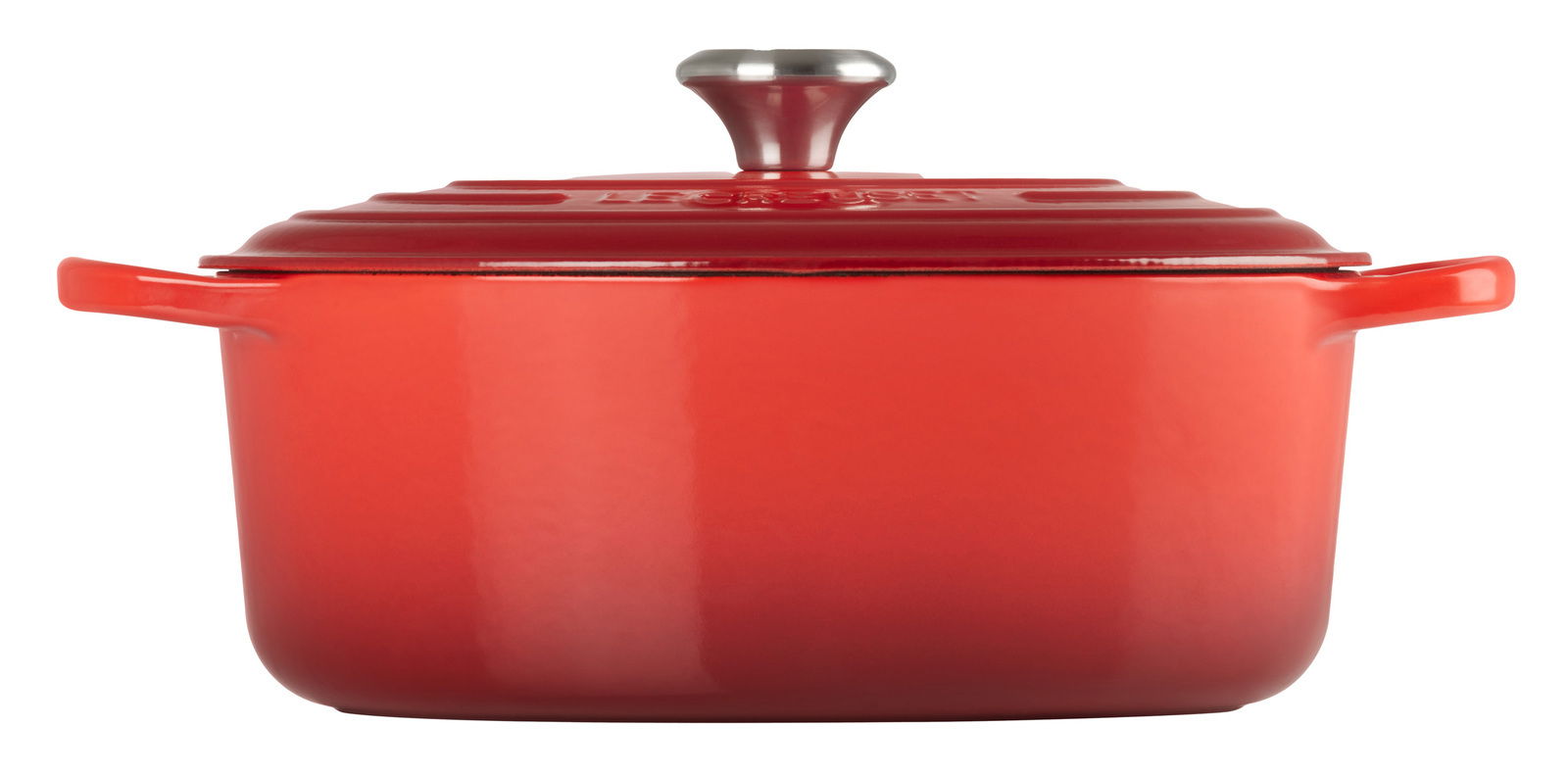 Roter ovaler Bräter mit Deckel, seitliche Ansicht