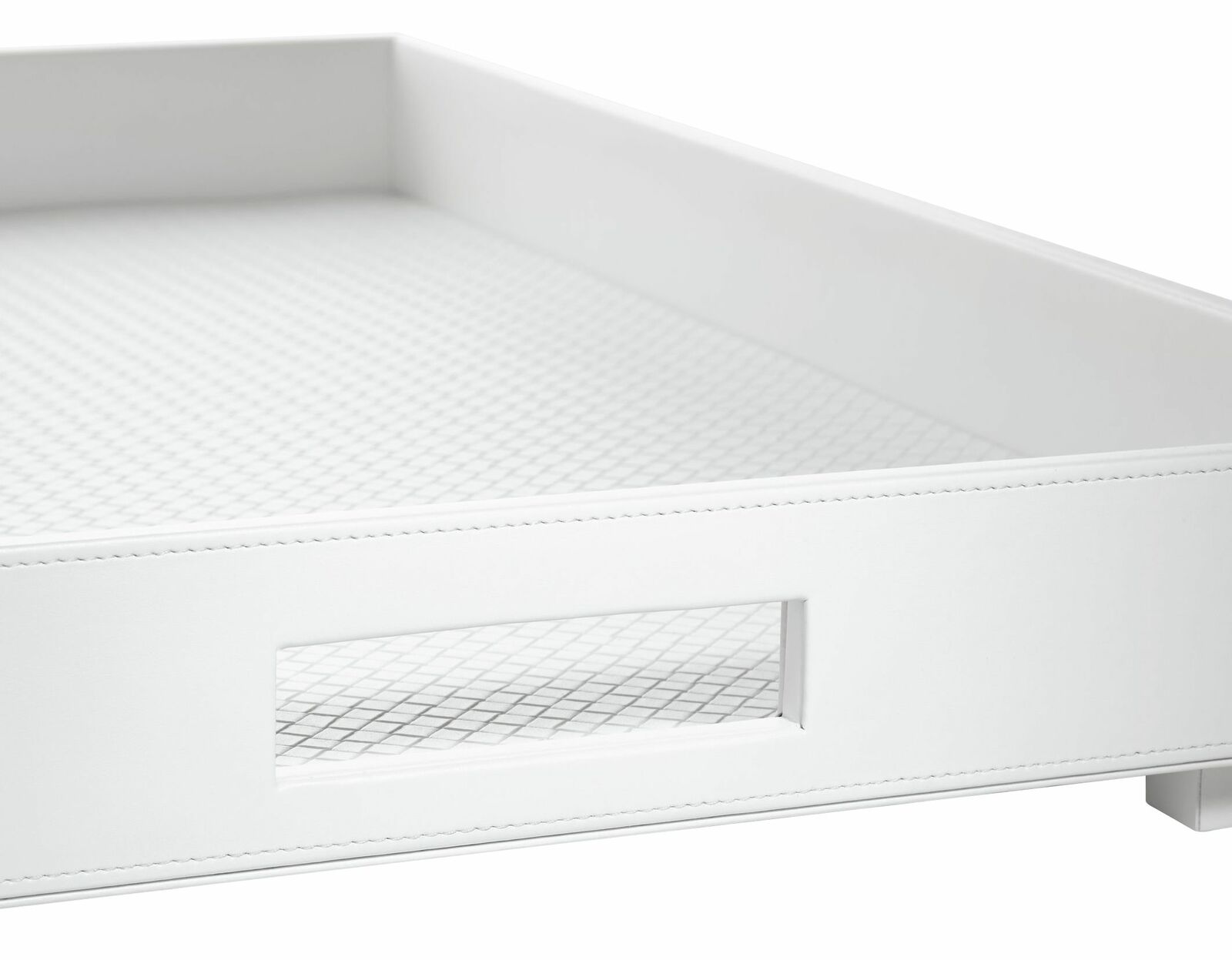 Weißes Tablett XL mit erhöhtem Rand und rechteckigem Ausschnitt, seitliche Perspektive