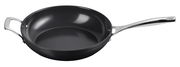 Schwarze Keramik-Antihaftpfanne mit silbernem Griff, seitliche Perspektive