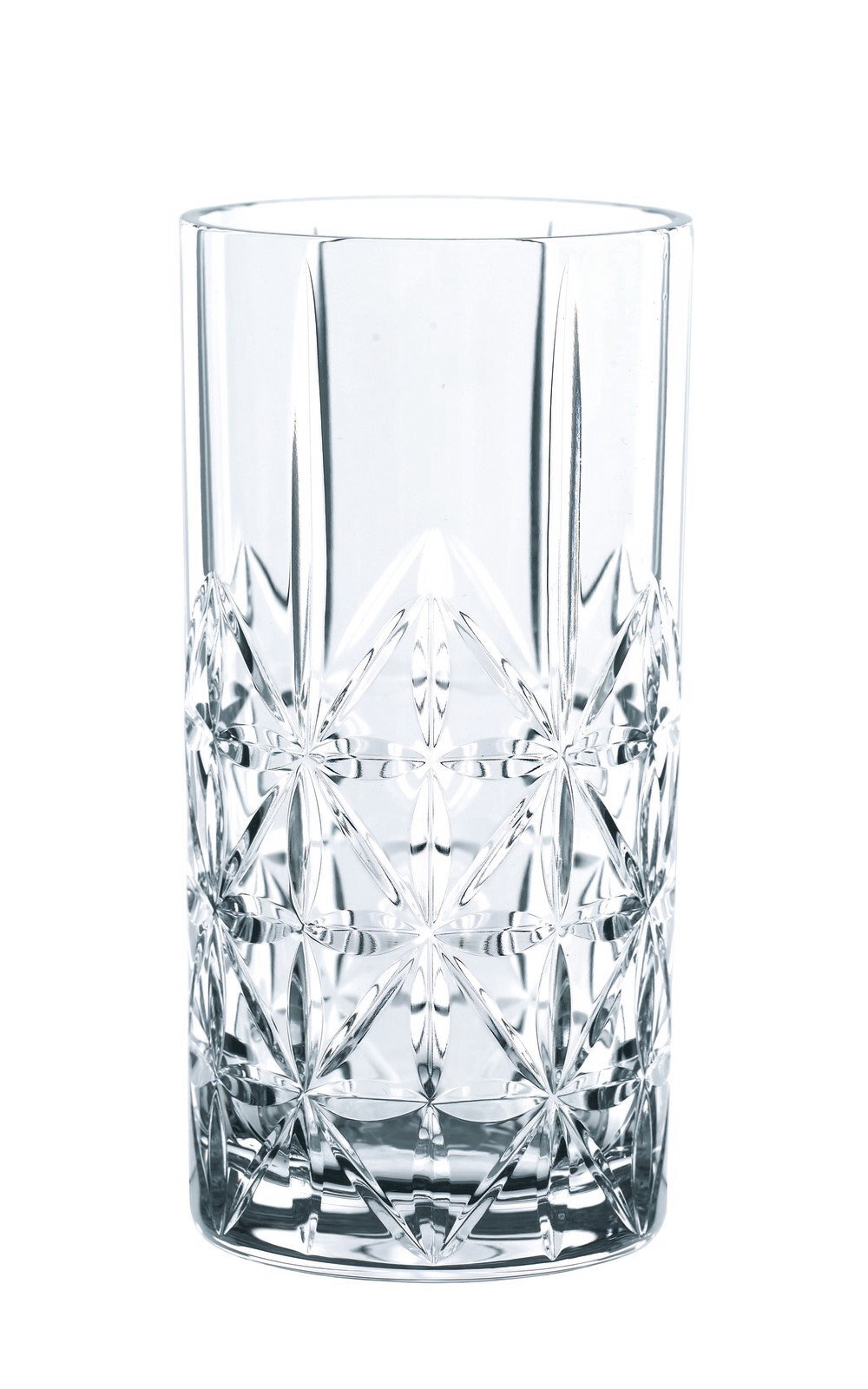 Hochwertiges Longdrinkglas mit elegantem Schliffmuster, seitliche Perspektive