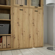 Holzschrank mit zwei Türen in Eichenoptik, seitliche Perspektive