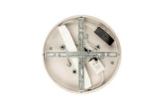 Rückansicht einer runden LED-Deckenleuchte mit sichtbaren Befestigungselementen und elektrischen Komponenten.