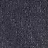 Nahaufnahme eines dunkelgrauen Stoffes mit feiner Webstruktur, verwendet für Relaxsessel und Hocker.