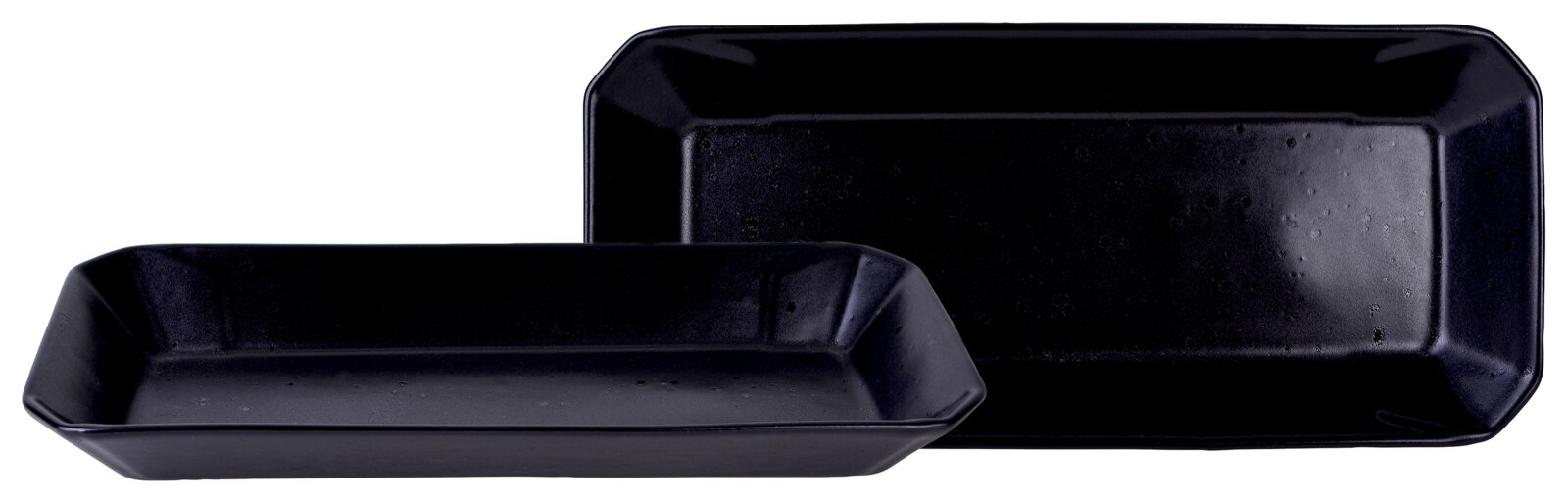 Creatable Tray Kebab 2-tlg STREET FOOD Zwei schwarze rechteckige Servierplatten/Schalen mit abgeschrägten Kanten, vorne eine flache Schale in Vorderansicht, dahinter eine größere Platte in Draufsicht auf weißem Hintergrund