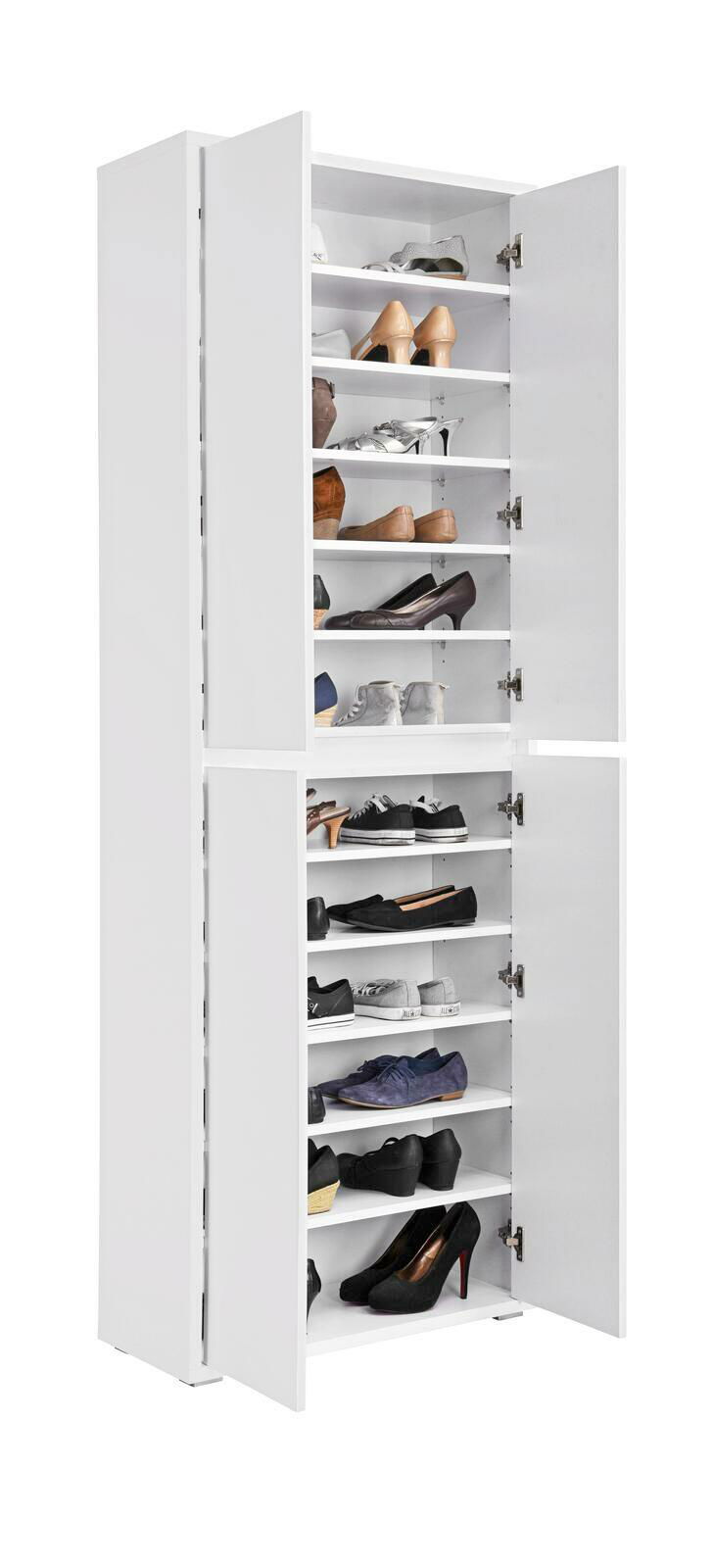 Weißer XXL-Schuhschrank mit offenen Türen, gefüllt mit verschiedenen Schuhen, aus der Perspektive von vorne.