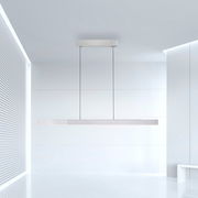 Moderne Pendelleuchte PURE-MOTO-RISE in minimalistischem Design, seitliche Perspektive