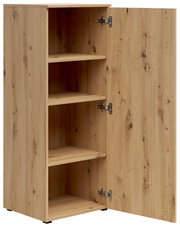 Holzkommode mit geöffneter Tür und vier Regalböden, Perspektive von vorne links