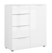 Weiße Kommode mit vier Schubladen und einer Tür, perspektivisch von vorne links gesehen.