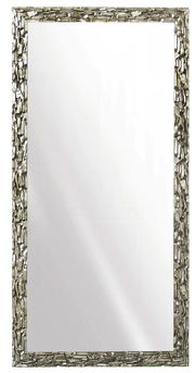 Rechteckiger Spiegel mit dekorativem Rahmen aus silbernen Mosaikstücken, frontal abgebildet.