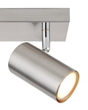 Moderne spotlamp van geborsteld metaal, zijaanzicht